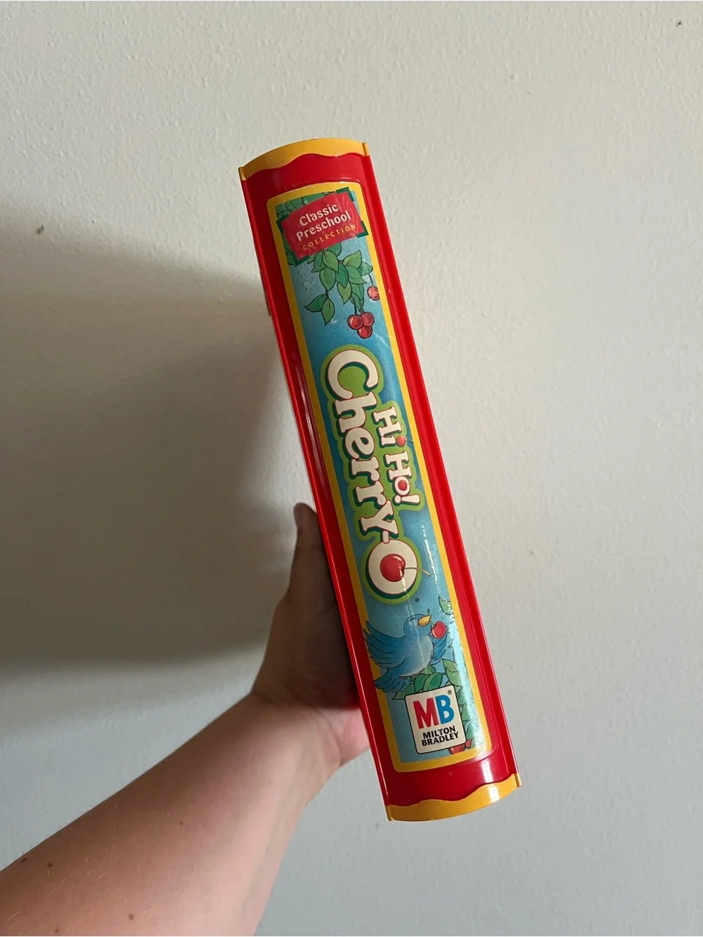 1992 Hi-Ho Cherry-O travel Game Book Style Travel Case